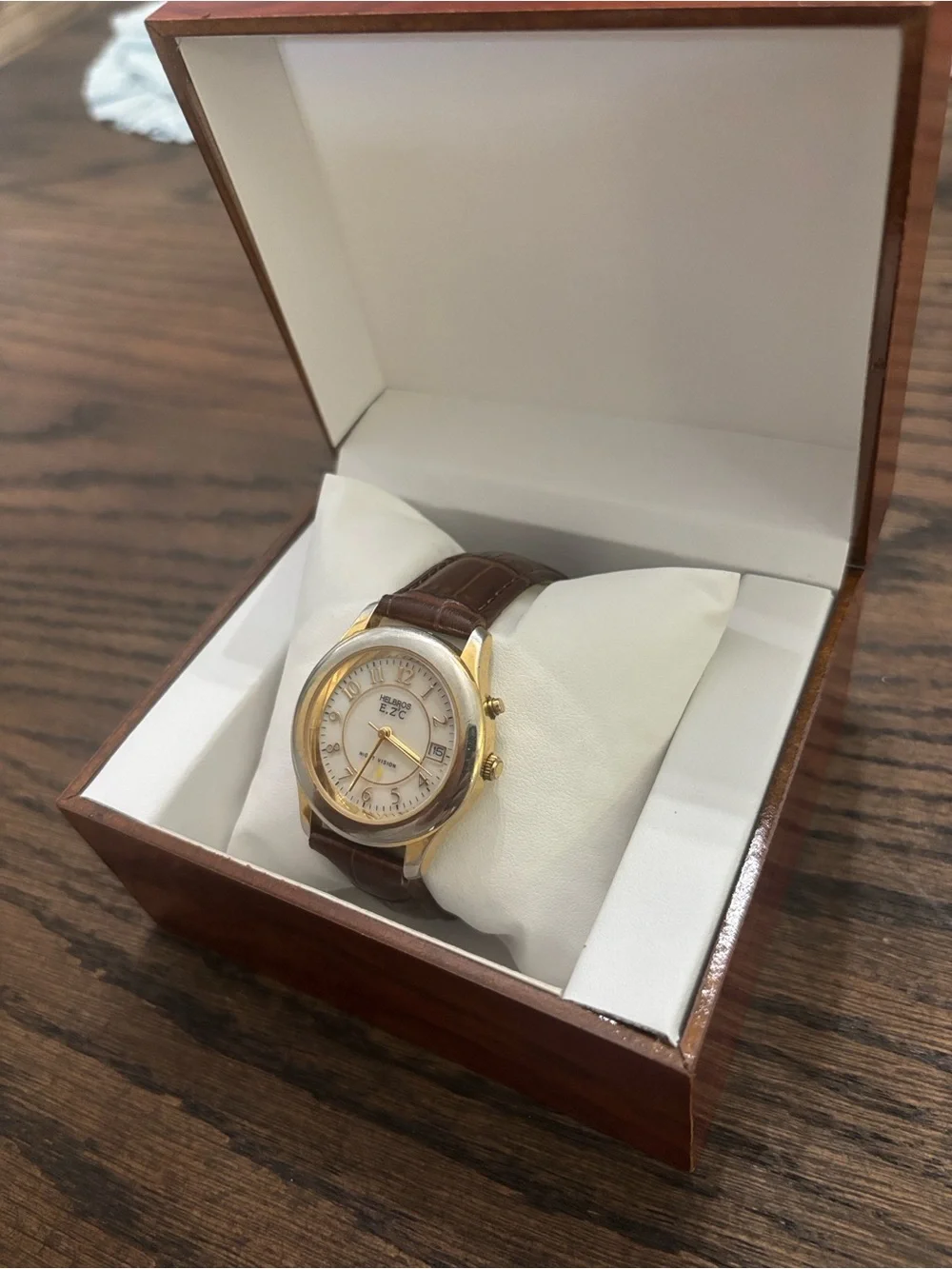 Rare Helbros EZ2C Night Vision Gold Tone Quartz Watch
